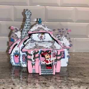 Disney Christmas Village - Minnie’s House Lighted
